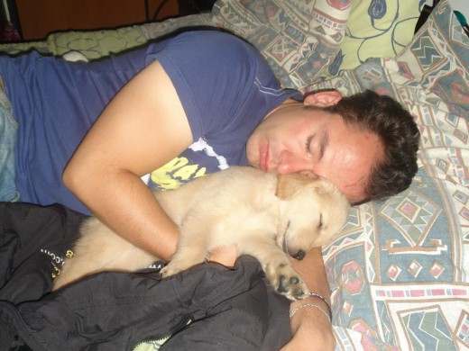 Llevaba solo unos días en casa y mi corazón ya era totalmente suyo. Llevaba solo unos días en casa y mi corazón ya era totalmente suyo.